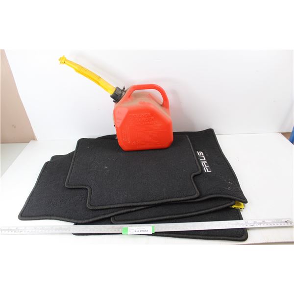 (4) Prius Car Floor Mats, 1 1/4 Gallon Gas Can