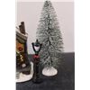 Image 4 : Light-up Christmas Tree Shop Decor w/Figurines