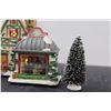 Image 3 : Light-up Christmas Dairyland Creamery Decor w/Figurines