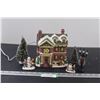 Image 1 : Light-up Christmas Village School Decor w/Figurines