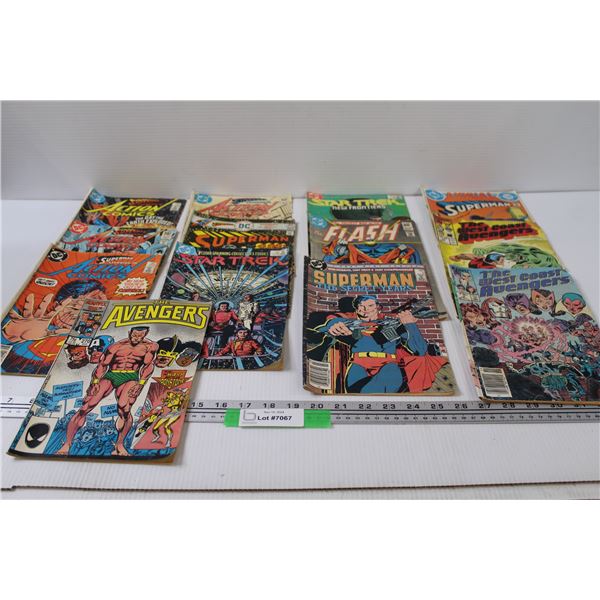 (13) Comicbooks: Avengers, Superman, Star Trek, Flash, Assorted