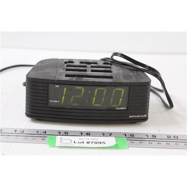 Spartus Radio Alarm Clock - Powers On, As is