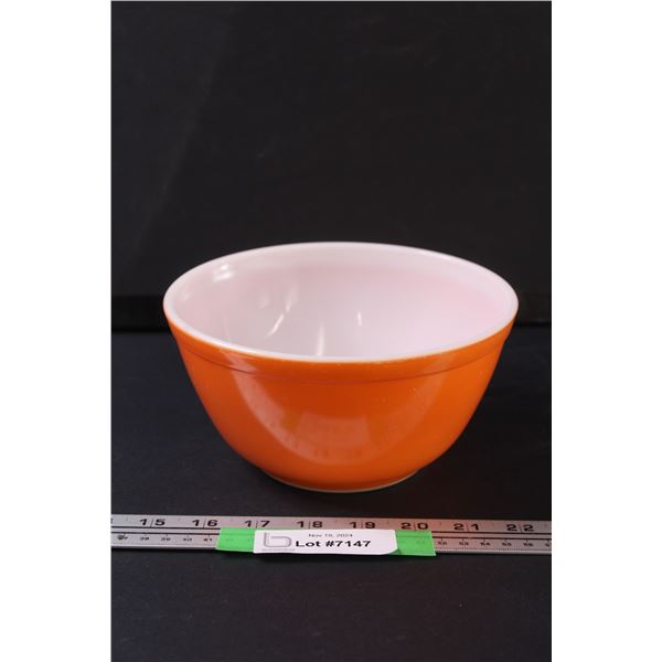 PYREX Orange Mixing Bowl - 1.5 Qt. - 7  x 4 