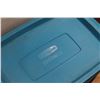 Image 3 : *(2) Rubbermaid Roughneck Plastic Storage Totes with Lids 21'' x 17''