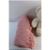 Image 2 : Plush Teddy Bear and Blanket