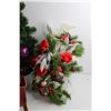 Image 9 : *Christmas Wall Decor, Planter, Plant Stand and Umbrella - Some Damage