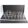Image 1 : (23) Glass Wine Goblets