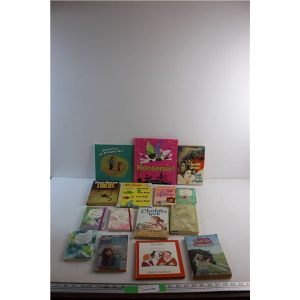 (15) Kids Books - Charlotte's Web, Nonsense and Dr. Seuss