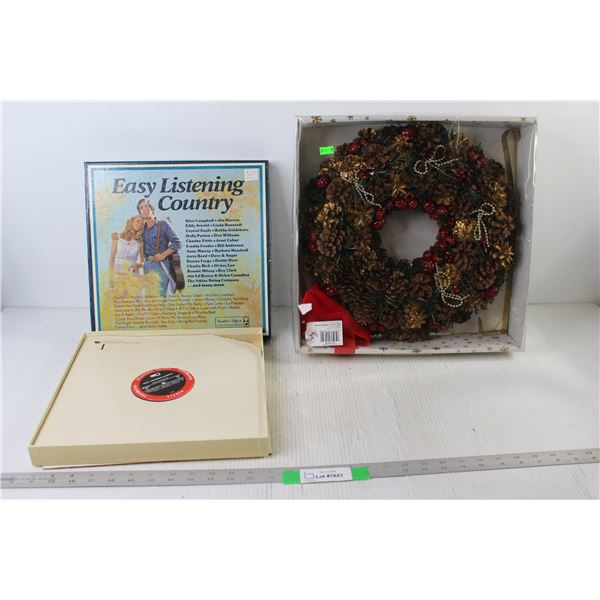 Pack Of (8) Easy Listening Country Records, Christmas Wreath