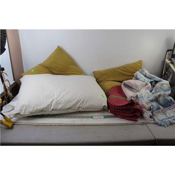 (3) Pillows, (2) Baby Blankets, (8) Placemats