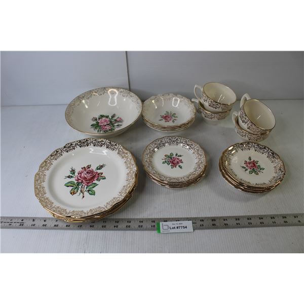 21-Piece Set "Tudor Rose" 22ct Gold Edging Georgian Fine China (Plates, Bowls, Cups, Saucers)