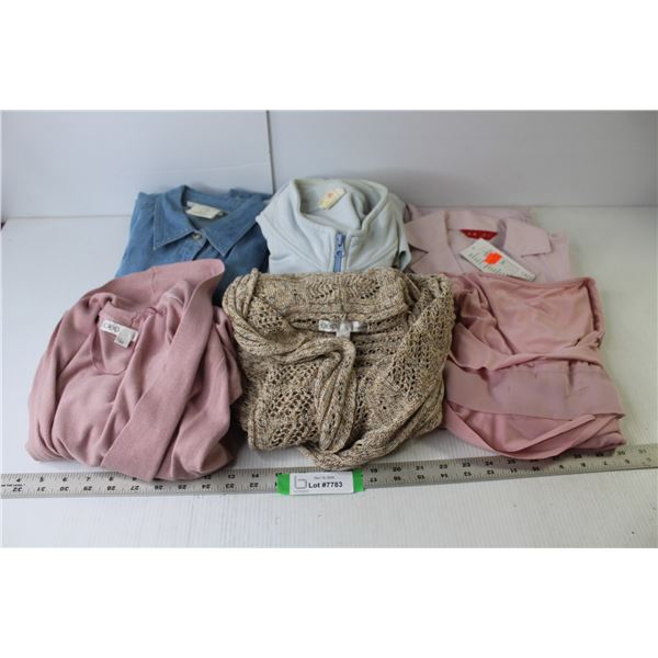 (6) Women's Tops - 3 L, 1 M, 1 S, 1 XL