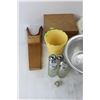 Image 2 : Lot Of various Items, Colander, (2) Sets Of Salt and Pepper Shakers, Misc.