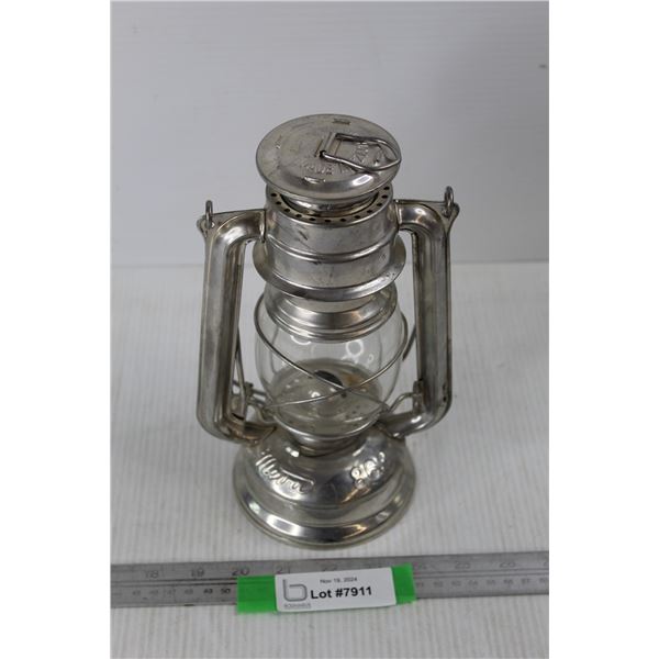 Vintage Meva Kerosene Lantern- As Is
