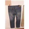 Image 6 : (2) Men's Pants - Size 36 x 32