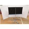 Image 3 : * Adjustable & Folding Da-Lite Projector Screen - 44" Long