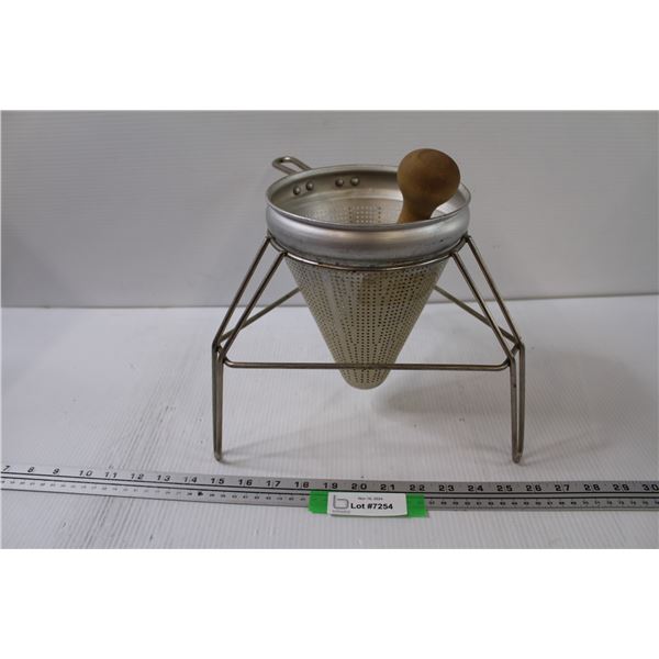Berry Sieve & Masher Set - 9" Tall