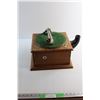 Image 1 : Vintage Victor Phonograph - As Is
