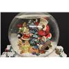 Image 3 : (2) Christmas Snow Globes - As is