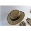 Image 3 : Woven Hat and Work Gloves