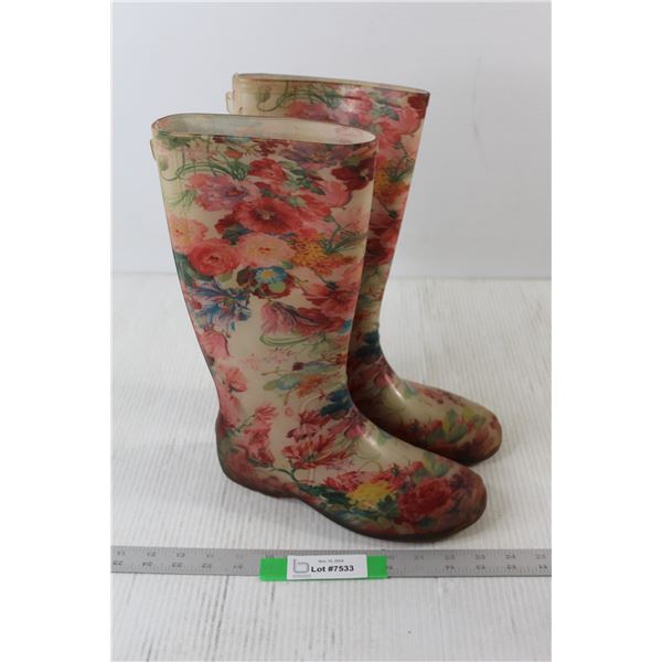 Rubber Boots Size 9