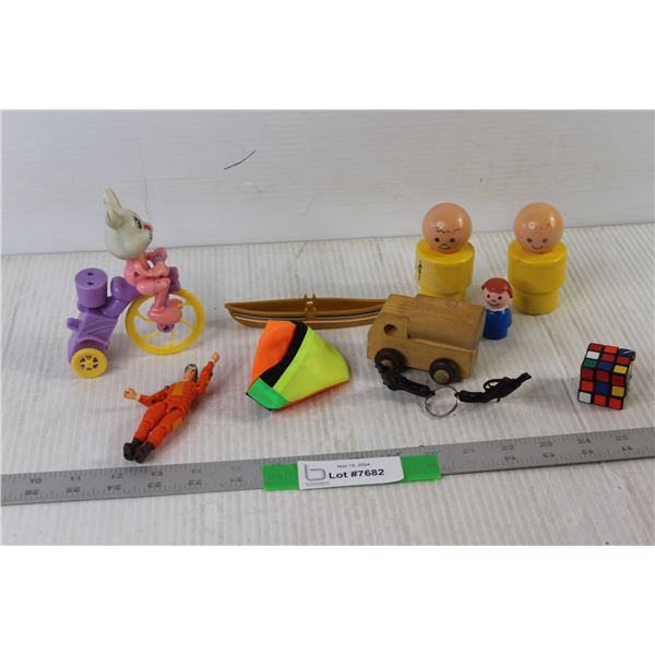 Rubik's Cube, Gun Key Chain, Toys