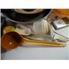 Image 2 : Assorted Misc. kitchenware's as pictured