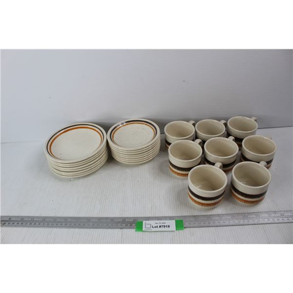 Lot Of Biltons Made In England Dishes, Cups, Saucers, Plates