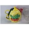 Image 4 : Various Glass Dishes, Vases, Cups, Bowls, Misc. Country INN Collection Small Teapot Decoration w/ Cu