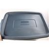 Image 3 : *Rubbermaid Roughneck Tub- 24'' x 15.5'' x 17''