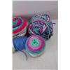 Image 4 : (5) Balls Of Yarn, (1) Roll Of Fabric Scraps