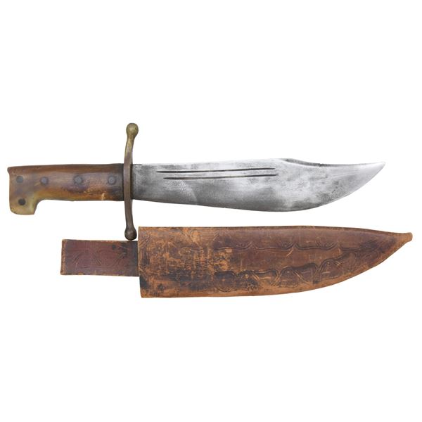 WWII ERA V-44 SURVIVAL KNIFE.