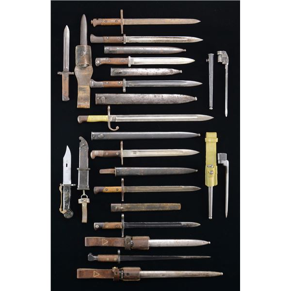 13 MOSTLY EUROPEAN BAYONETS.