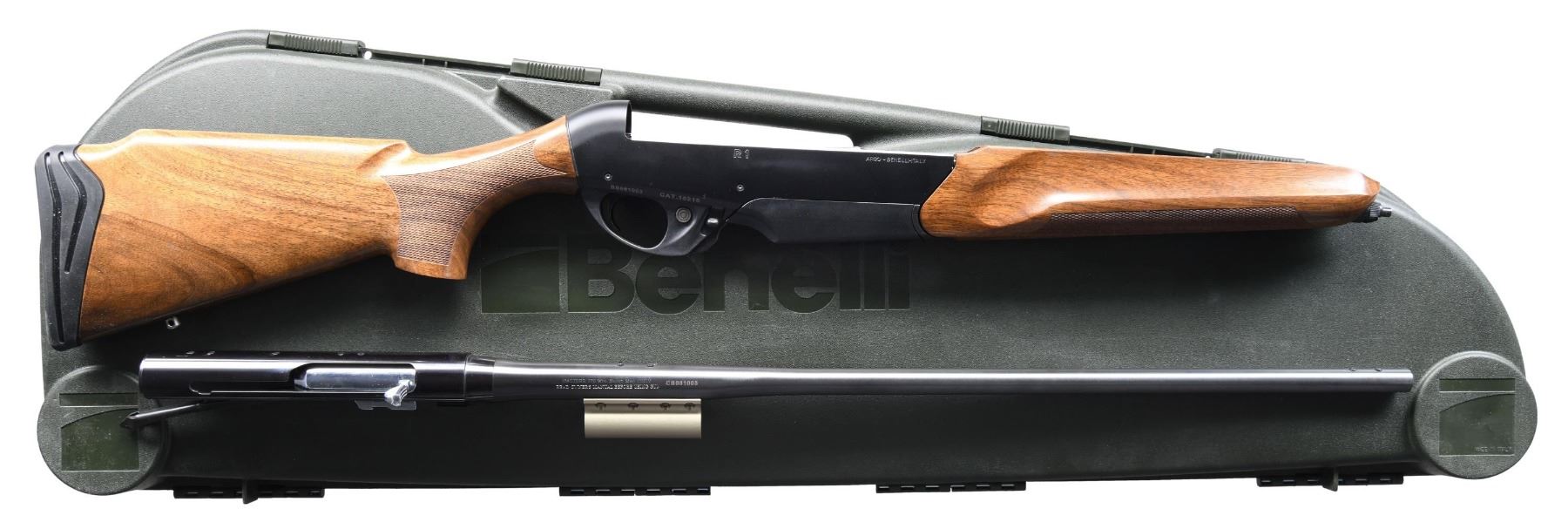 BENELLI R1 SEMI AUTO RIFLE.