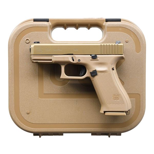GLOCK 19X SEMI AUTO PISTOL.