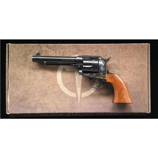 TAYLOR'S 1873 CATTLEMAN SA REVOLVER.