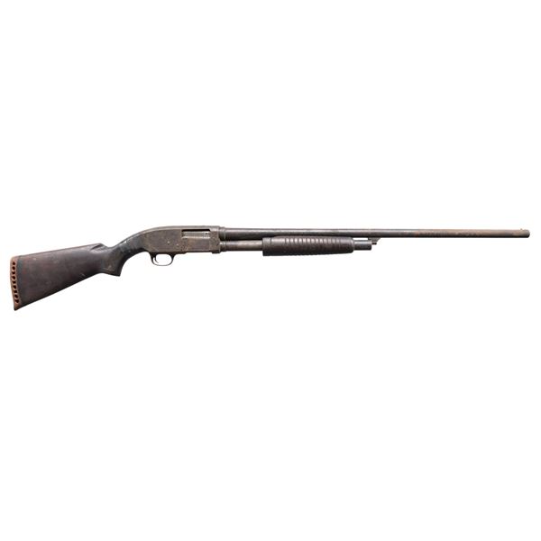 LOT OF 5 ASSORTED SHOTGUNS.