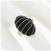 Image 2 : 14K Yellow Gold Black Onyx Polished Striped Wire Work Domed Scalloped Shell Ring