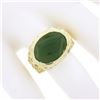 Image 3 : Vintage Mens 14K Yellow Gold Oval Cabochon Green Jade Sideways Nugget Band Ring