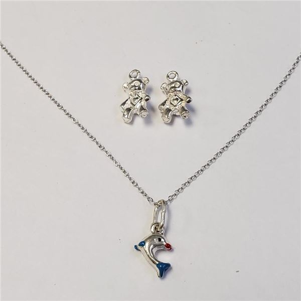 Silver 3 Pendant 1 Chain Set, Suggested Retail Value $100