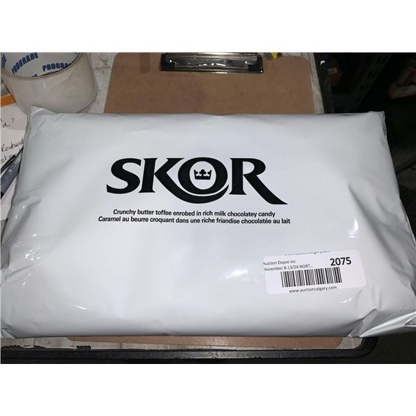 CASE LOT - Skor Crunchy Butter Toffee Enrobed in Milk Chocolatey Candy (2kg)