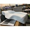 Image 3 : Ergonomic Pillow for side sleepers, Comfort gel