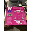 Image 2 : W Digital Glass Scale, weighs up to 400lbs, easy to read (12.2in x 13.6in)