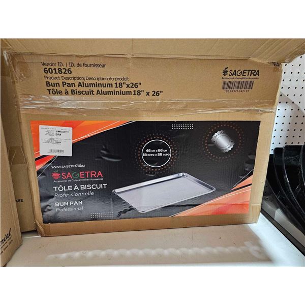 Lot fo 2 Sagetra 18x26" Aluminum Bun Pans