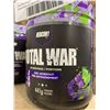 Image 2 : Redcon1 Total War Pre-Workout Sour Gummy Bear Powder 441g x's 2
