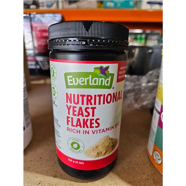 Everland Nutritional Yeast Flakes ~250 g