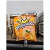 Image 1 : Maynards Fuzzy Peach Gummies 24x154g