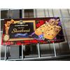 Image 2 : Campbells pure butter chocolate chip shortbread cookies 6x125g
