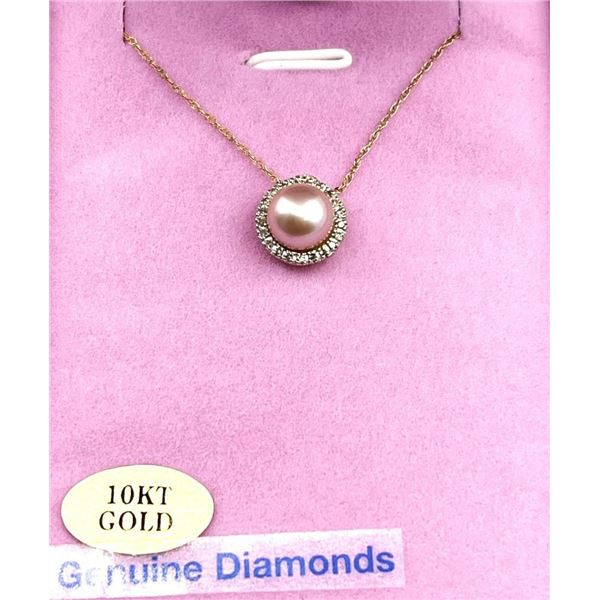 10KT Yellow Gold Natural Diamonds (0.02ct) and Freshwater Pearl 7.4mm Pendant With 10KT Gold Chain, 