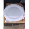 Image 3 : Amazon Basics  White Melamine Plate - 6 Piece Set